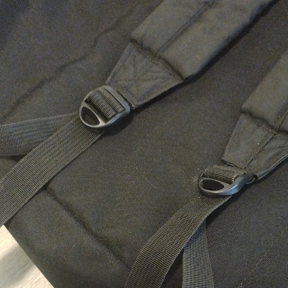 Jansport Classic Black Backpack - Picture 5 of 16